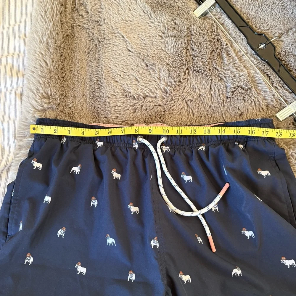 BEN SHERMAN Bulldog-Print Swim Shorts Stretch Drawstring Pocket Resort XL 7”‎